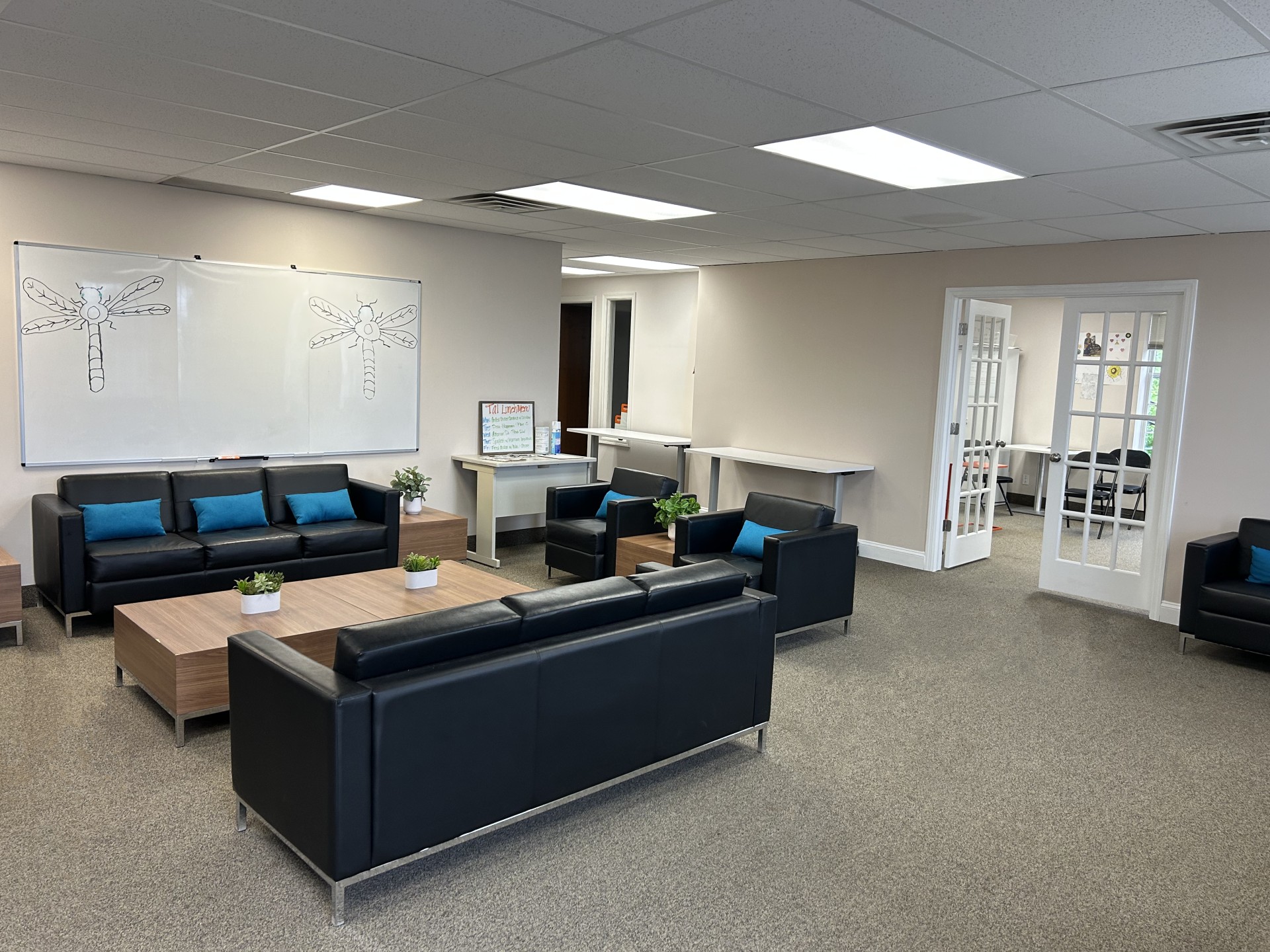 Office and sitting room area at Tal
